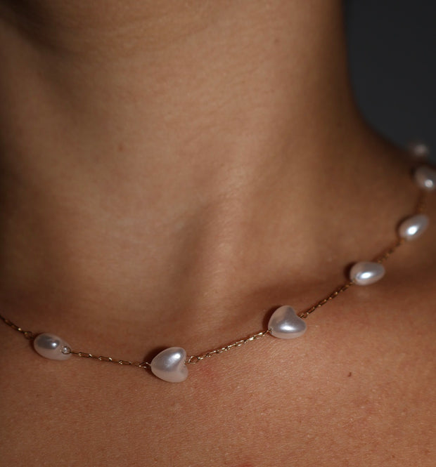 Pearls and hearts necklace