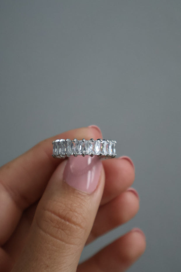 Diamonds ring II