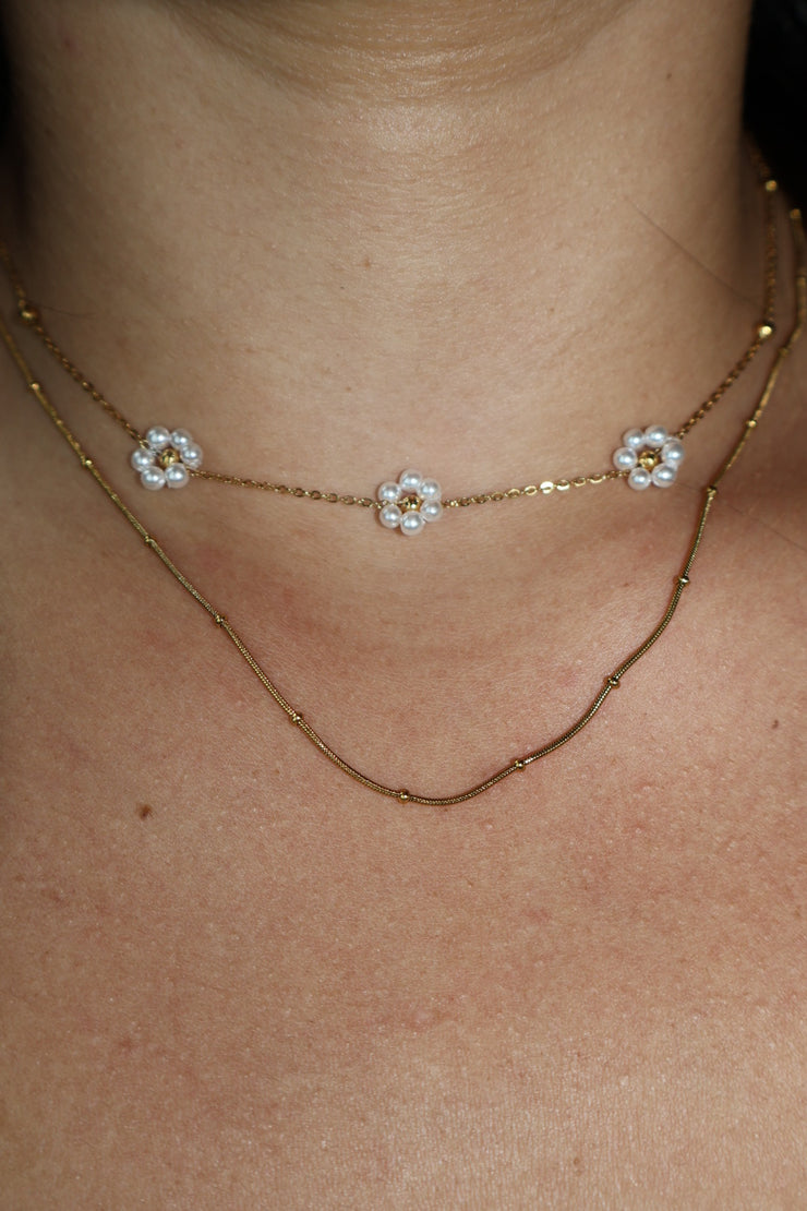 Daisy necklace